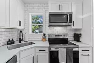 901 N Church St, Georgetown, TX 78626 - Photo 9