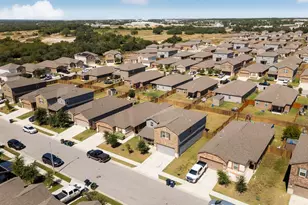 212 Star Spangled Dr, Liberty Hill, TX 78642 - Photo 35