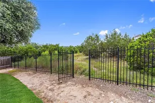 6005 Cassena Cv, Spicewood, TX 78669 - Photo 29