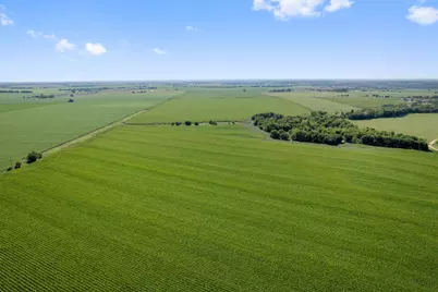 1701 County Road 424, Taylor, TX 76574 - Photo 11
