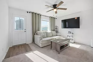 625 Marty Allen Loop, Jarrell, TX 76537 - Photo 11