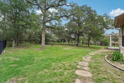 132 Wagon Way, Bastrop, TX 78602 - Photo 33
