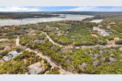 17609 Regatta View Drive, Jonestown, TX 78645 - Photo 7