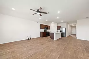 833 Adler Way, San Marcos, TX 78666 - Photo 5