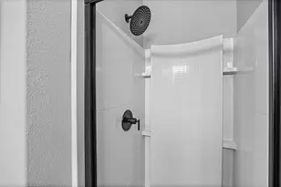 218 Lyre Leaf Dr, Buda, TX 78610 - Photo 5