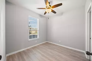 218 Lyre Leaf Dr, Buda, TX 78610 - Photo 3