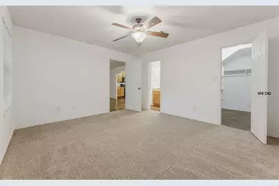 2405 E 9th Street #A, Austin, TX 78702 - Photo 9