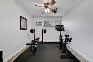 5700 Avenue G, Austin, TX 78752 - Photo 19