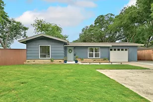 5700 Avenue G, Austin, TX 78752 - Photo 1