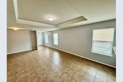 5816 Knoll Pines Pass Drive, Austin, TX 78724 - Photo 3
