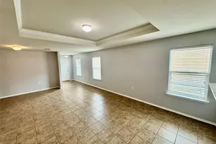 5816 Knoll Pines Pass Dr, Austin, TX 78724 - Photo 3