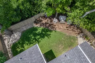 1128 Walton Ln, Austin, TX 78721 - Photo 21