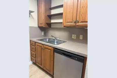 2529 Rio Grande Street #96, Austin, TX 78705 - Photo 7