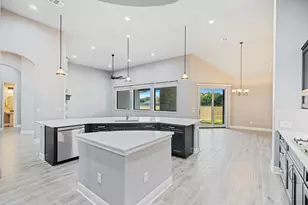 124 Park Pl Dr, Georgetown, TX 78628 - Photo 11