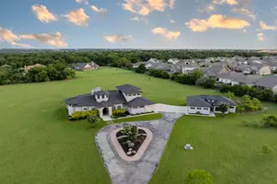 124 Park Pl Dr, Georgetown, TX 78628 - Photo 7