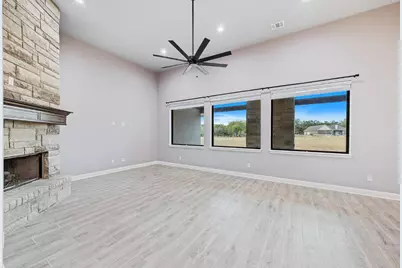 124 Park Place Drive, Georgetown, TX 78628 - Photo 13