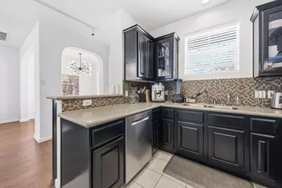 1817 Carlson Drive #37C, Austin, TX 78741 - Photo 5