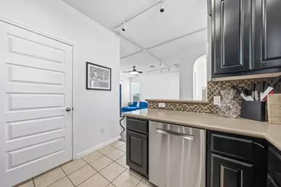 1817 Carlson Drive #37C, Austin, TX 78741 - Photo 7