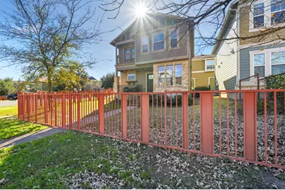 1817 Carlson Drive #37C, Austin, TX 78741 - Photo 3