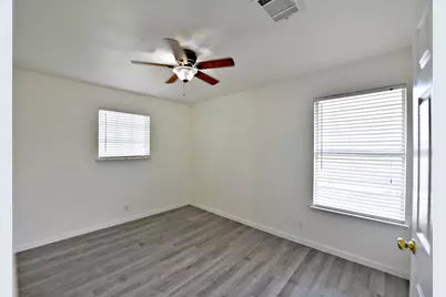 2001 Garrison Drive, Leander, TX 78641 - Photo 15