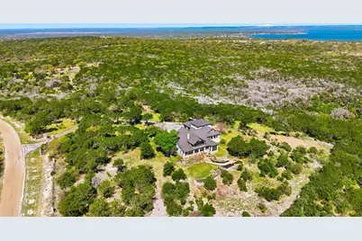 1071 Escalar Drive, Buchanan Dam, TX 78609 - Photo 35