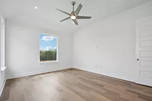 360 San Saba Dr, Buda, TX 78610 - Photo 11