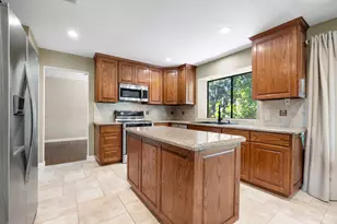 2000 Woods Cove, Round Rock, TX 78681 - Photo 19