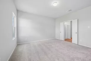180 Lennox Dr, Kyle, TX 78640 - Photo 19