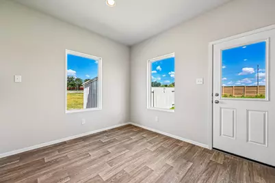 180 Lennox Drive, Kyle, TX 78640 - Photo 7