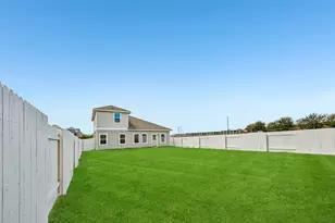 180 Lennox Dr, Kyle, TX 78640 - Photo 37