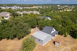 601 Winding Oak Dr, Leander, TX 78641 - Photo 31