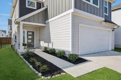 2903 Bronx Drive, Pflugerville, TX 78660 - Photo 3