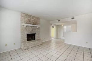 6521 Hart Ln, Austin, TX 78731 - Photo 3