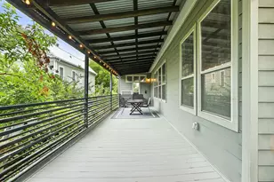 1007 E 8th St, Austin, TX 78702 - Photo 9