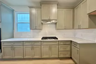 334 Young St, Buda, TX 78610 - Photo 5