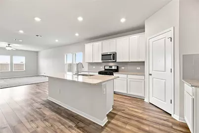 14412 Heartland Drive, Manor, TX 78653 - Photo 11