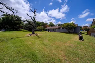 18 Country Ln, Wimberley, TX 78676 - Photo 25