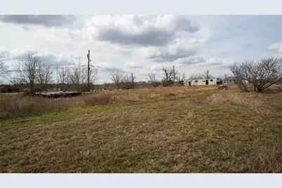 915 San Gabriel Street, Rockdale, TX 76567 - Photo 15