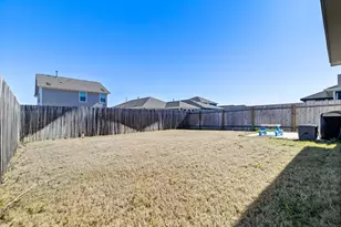 12403 Zenyatta Dr, Buda, TX 78610 - Photo 37