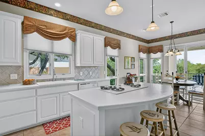 2305 Barton Creek Boulevard #39, Austin, TX 78735 - Photo 13