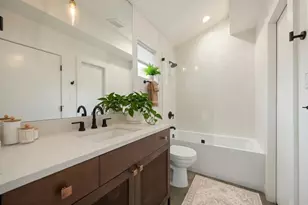 804 W Annie St, Austin, TX 78704 - Photo 13