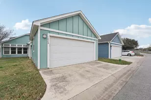 1048 Sanders, Kyle, TX 78640 - Photo 17