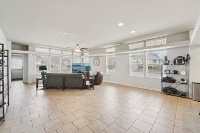 1048 Sanders, Kyle, TX 78640 - Photo 3