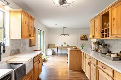 326 Zapalac Road, Smithville, TX 78957 - Photo 7