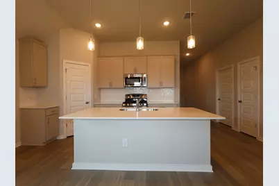 4600 Lava Island Drive, Austin, TX 78747 - Photo 5