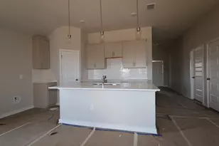 4600 Lava Is Dr, Austin, TX 78747 - Photo 5