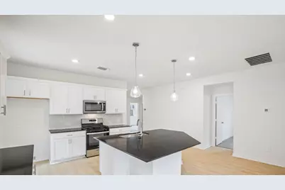 9501 Buckstitch Saddle Drive, Austin, TX 78724 - Photo 7