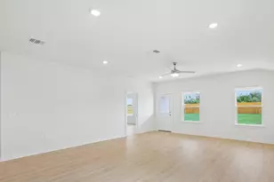 9501 Buckstitch Saddle Dr, Austin, TX 78724 - Photo 11