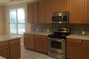 11217 Jockey Bluff Dr, Austin, TX 78748 - Photo 17