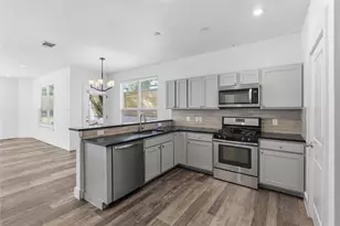 4124 Valley View Rd, Austin, TX 78704 - Photo 13